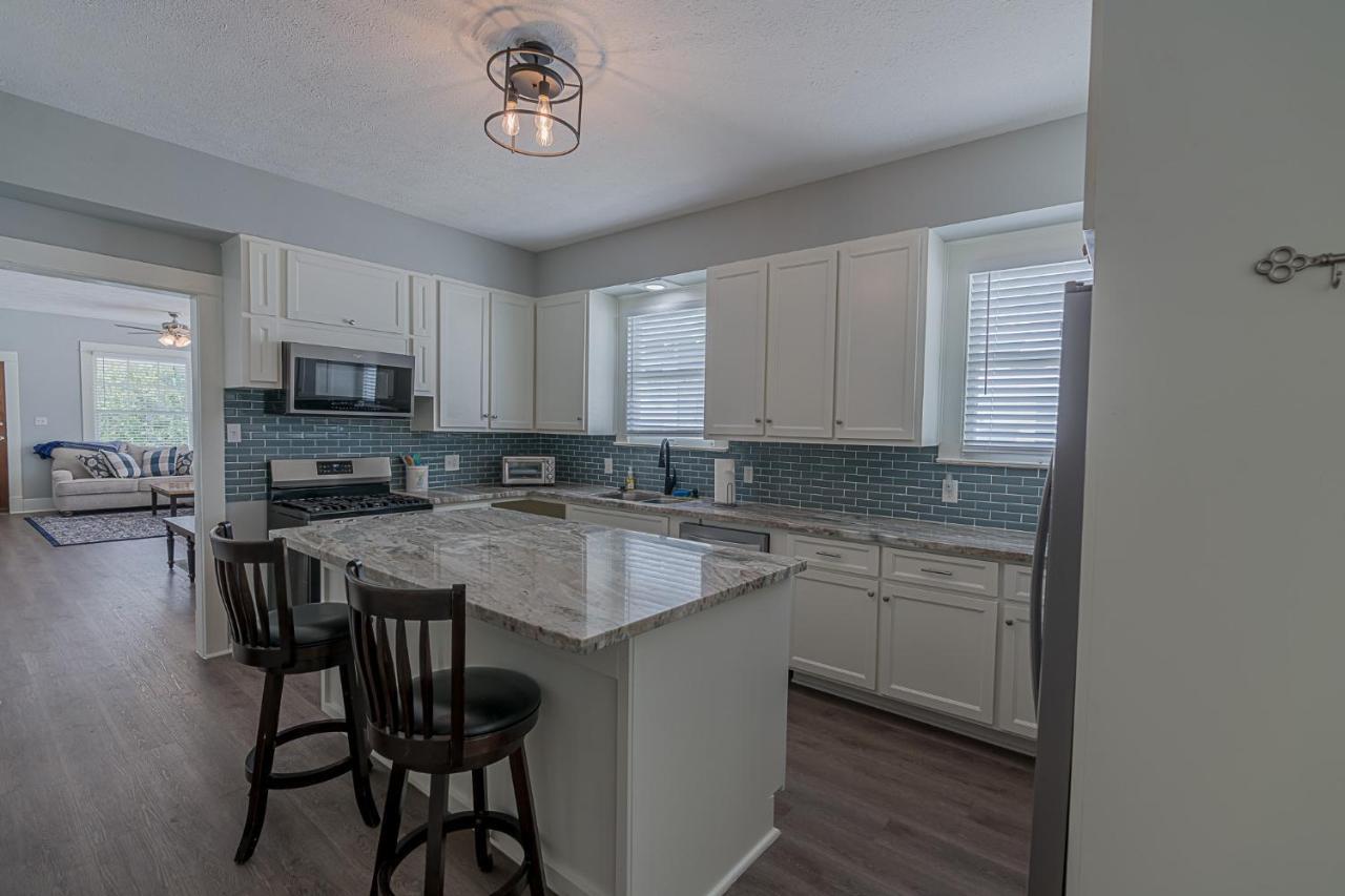 Uptown Cottage Newly Updated Home Near The Strand Galveston Harbor And Utmb Экстерьер фото